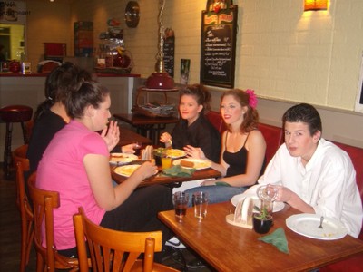 achter de schermen 25.jpg